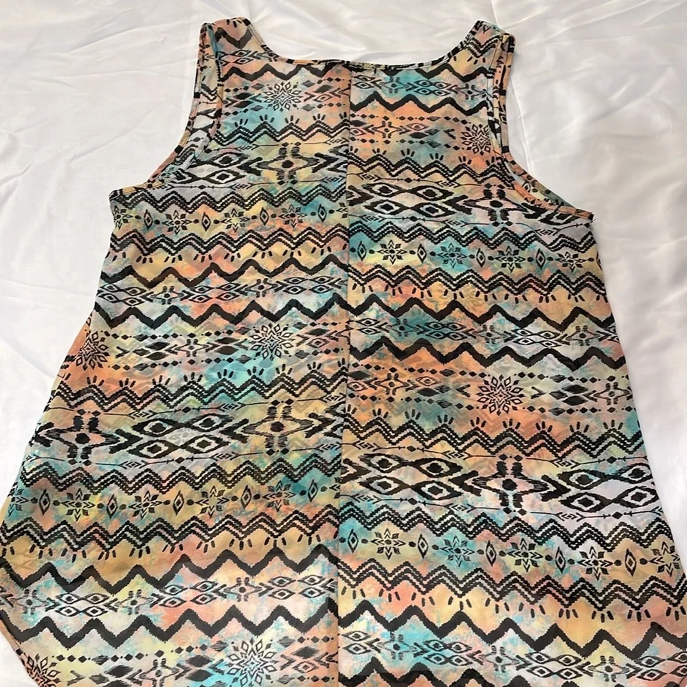 Annabelle Tribal Aztec Sleeveless‎ Chiffon Top Blouse M Bold Lightweight Shirt